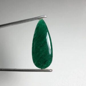 سنگ آونتورین درشت با کیفیت طبیعی سبز اشکی ۲۴۰۰۶۹