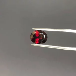 سنگ گارنت قرمز اصل 250389
