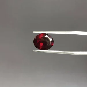 نگین گارنت سرخ اصل 250397