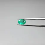 زمرد معدنی بیضی شناسنامه دار 250764